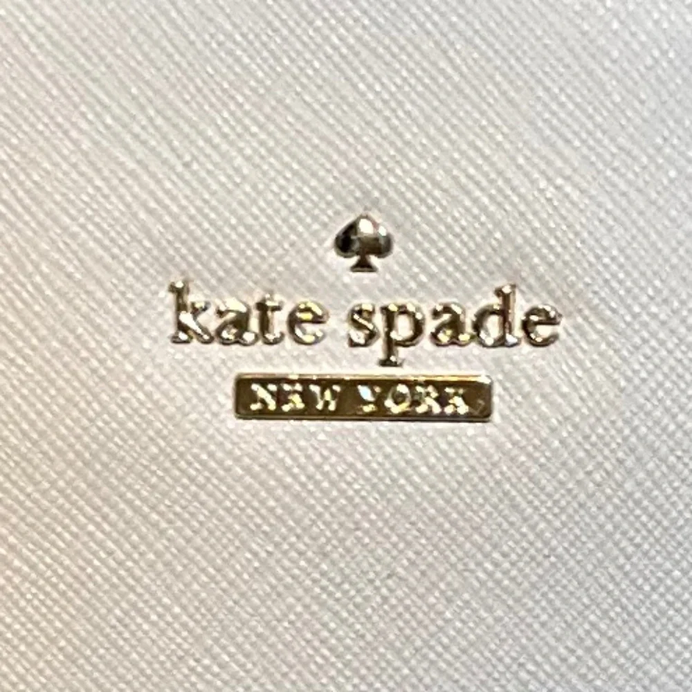 Kate Spade off white/grayish and black tote. D1Ab